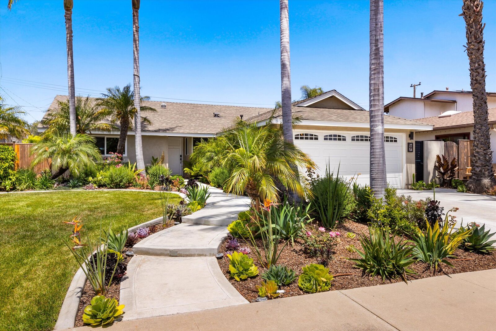 Property Photo: 527 Dentro Drive CA 93111