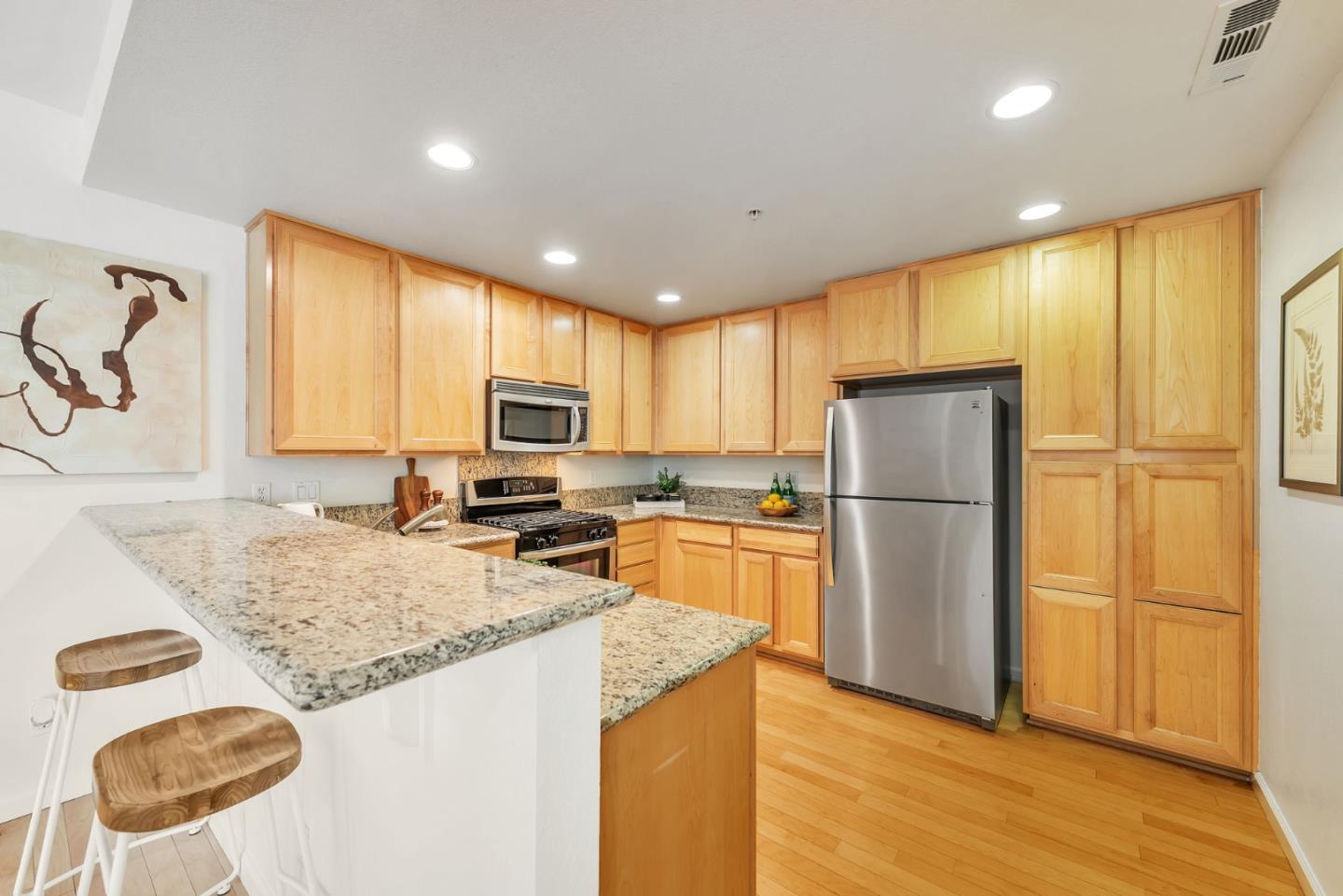 Property Photo: 87 Bassett Street CA 95110