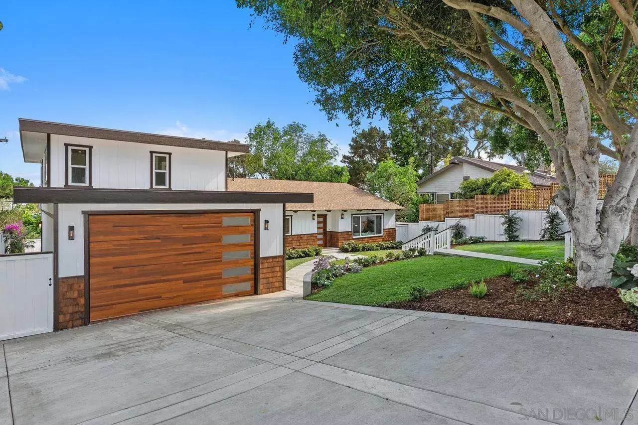 1717 Archer Street  San Diego CA 92109 photo
