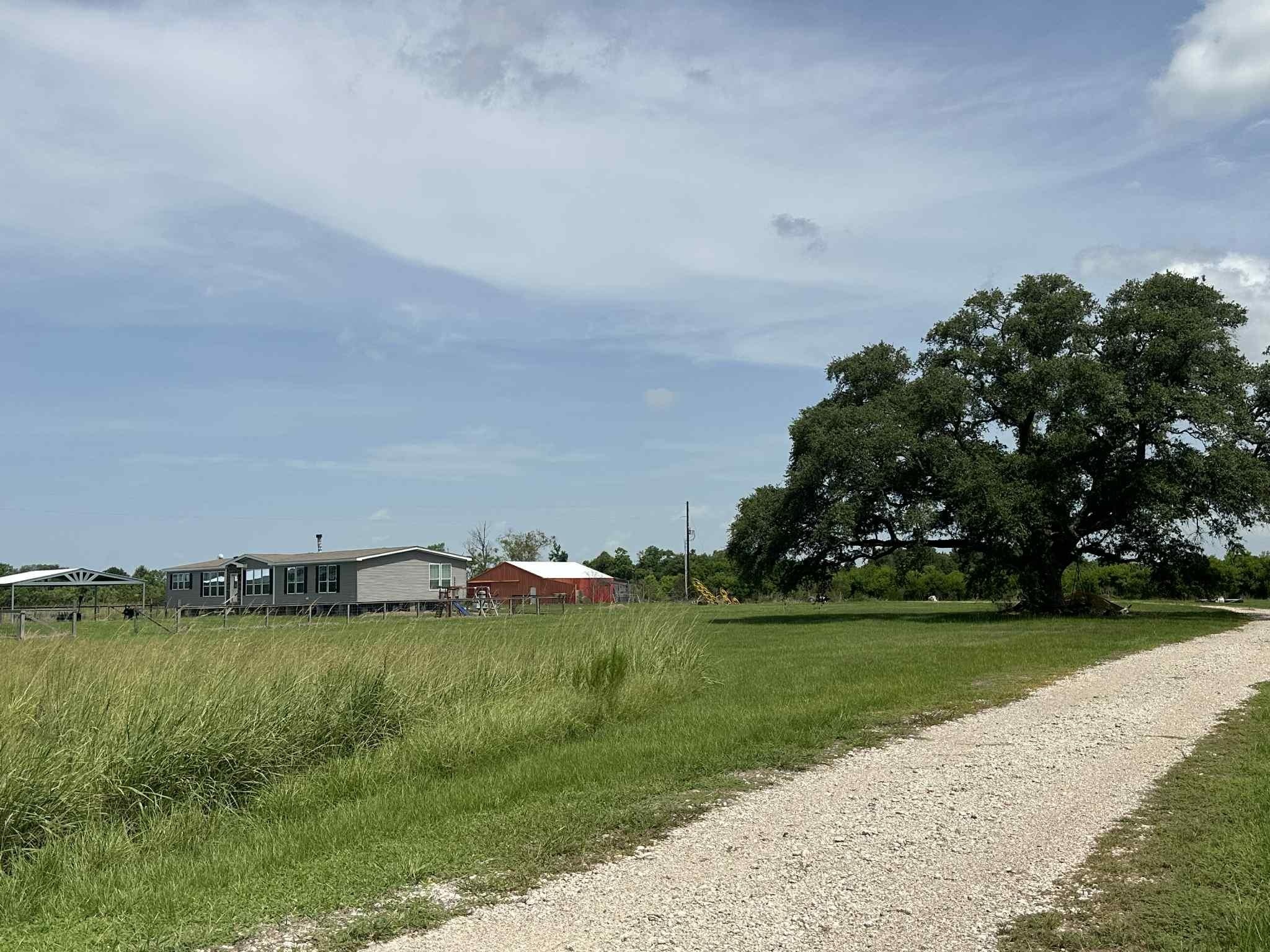 Property Photo: 21216 Highway 73 TX 77762