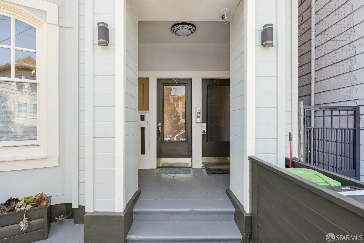 Property Photo: 839 Cole Street 839 CA 94117