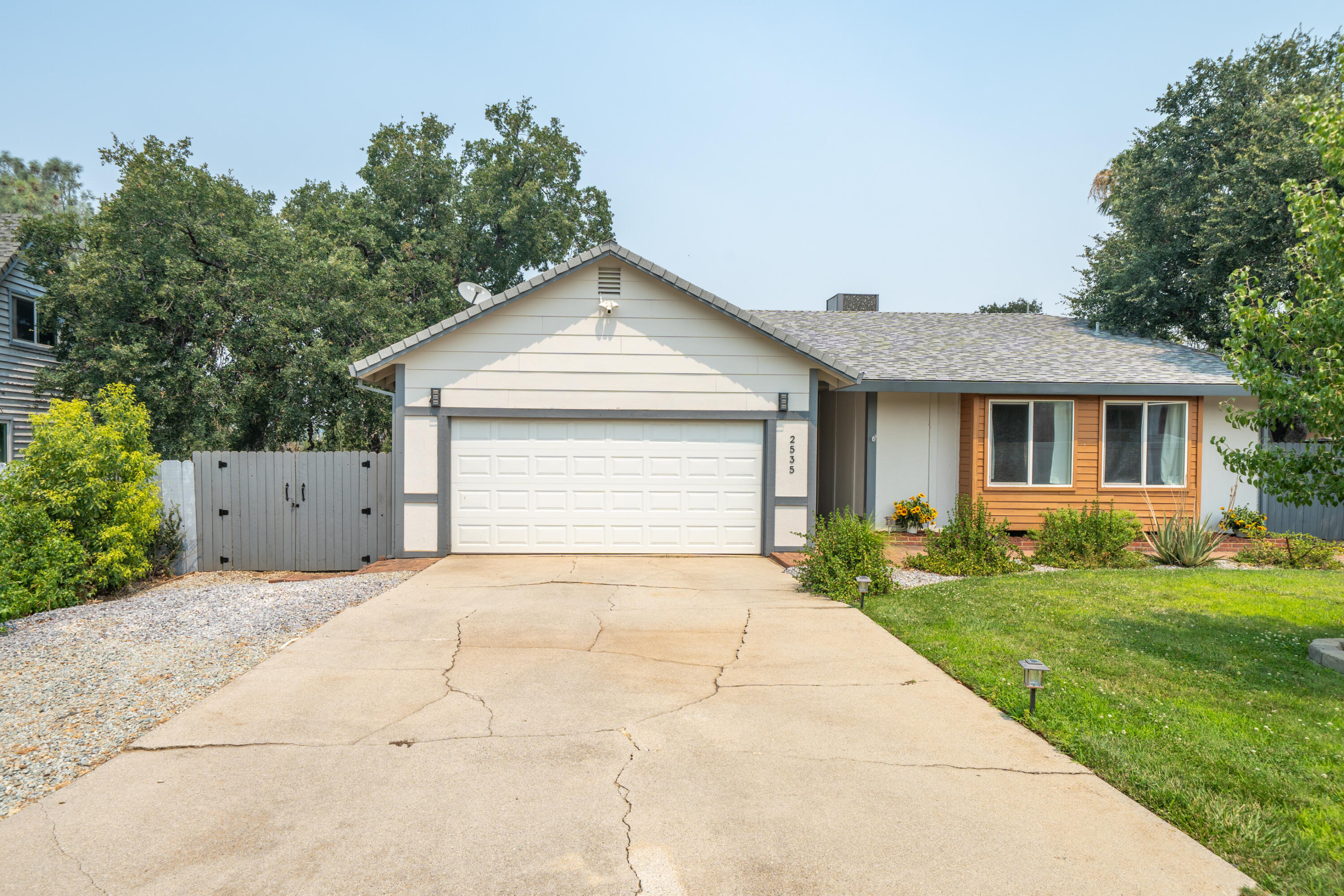 2535 Ruby Court  Redding CA 96001 photo