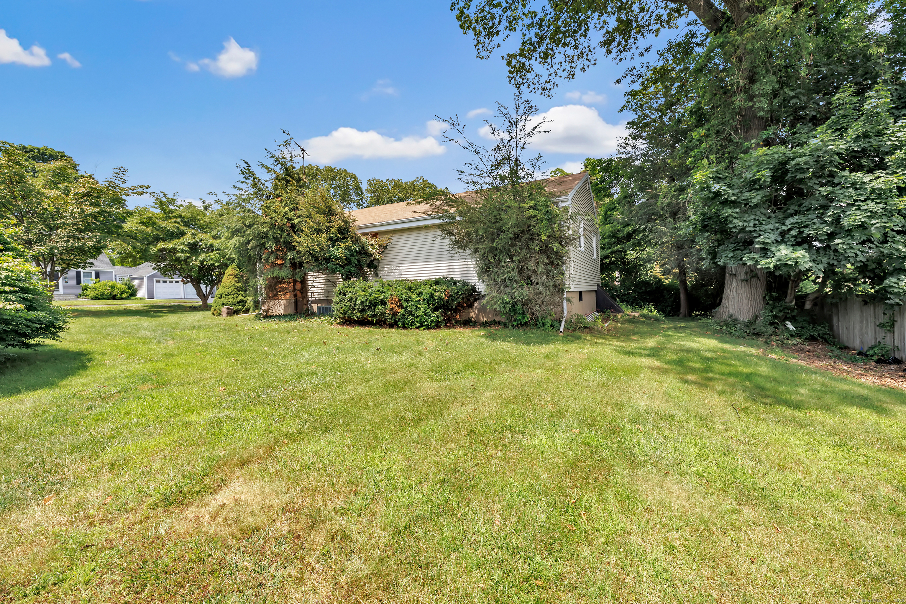 Property Photo: 82 Crown Street CT 06611