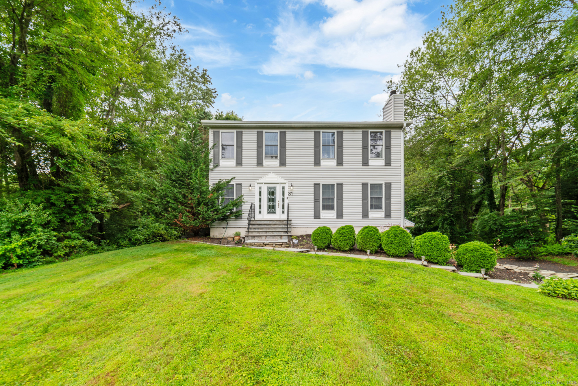 31 McVeigh Road  Woodbury CT 06798 photo