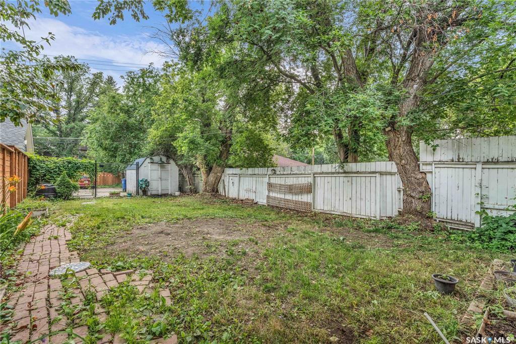Photo de la propriété: 1206 Elliott Street SK S7N 0V6