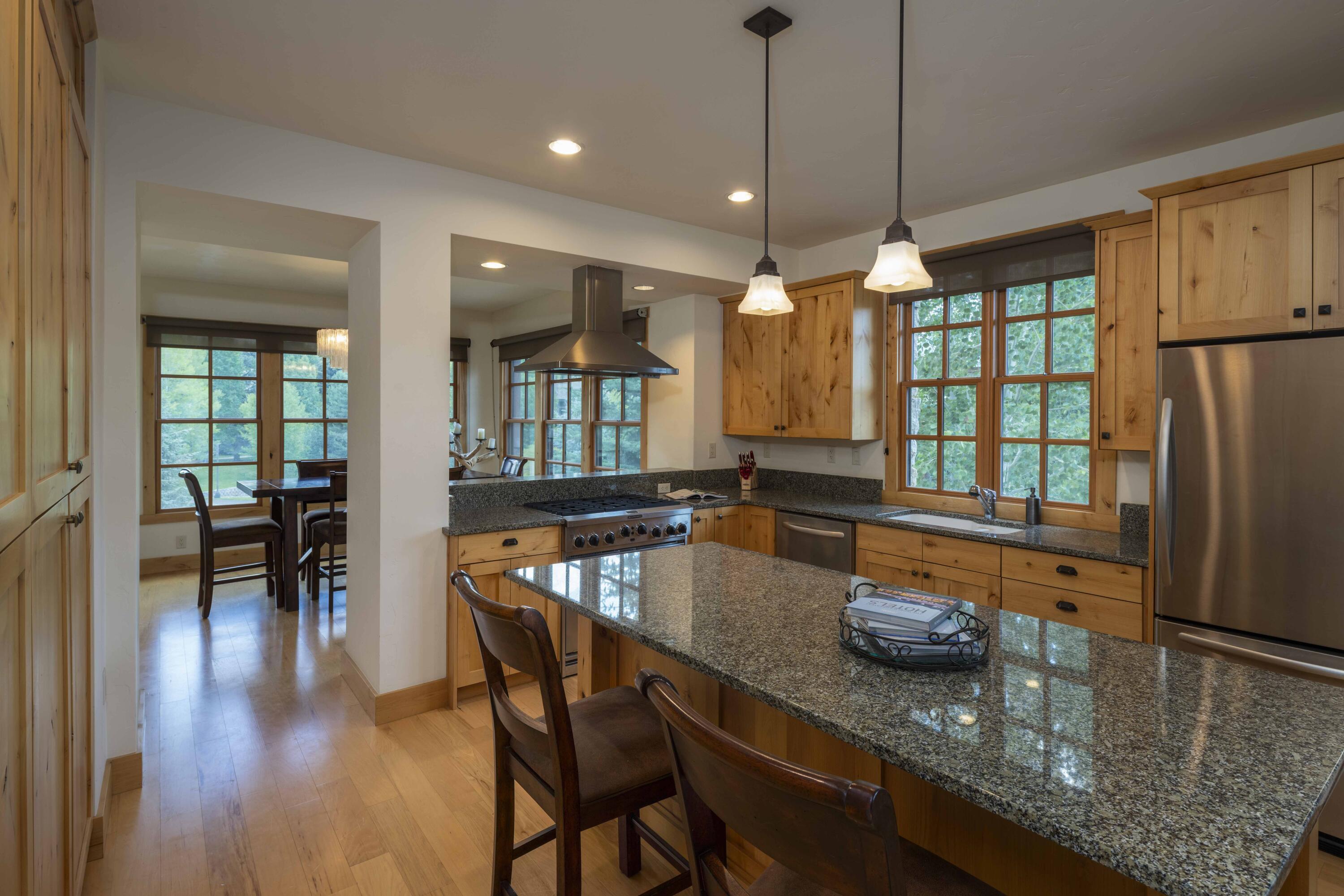 Property Photo: 106 Village Way 12 ID 83353