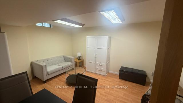 Property Photo: 16 Royal Chapin Crescent Bsmt ON L4S 1Z9