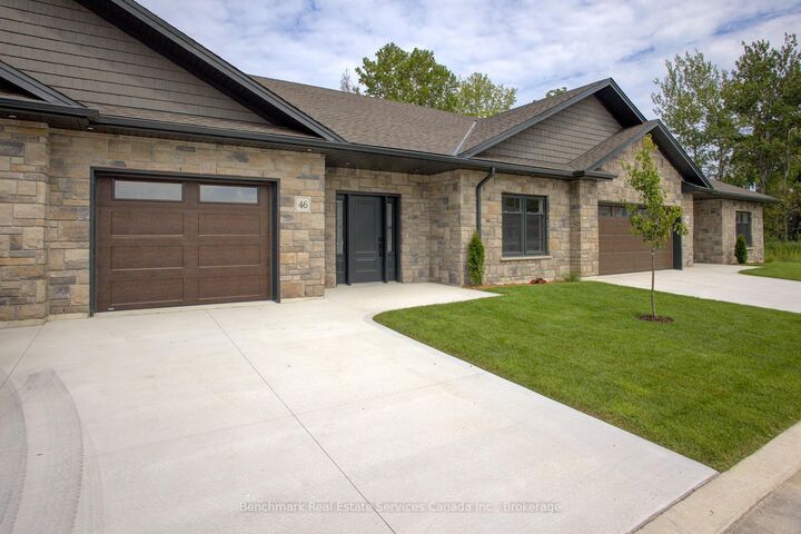 Property Photo:  1182 Queen Street 46  ON N2Z 1G4 