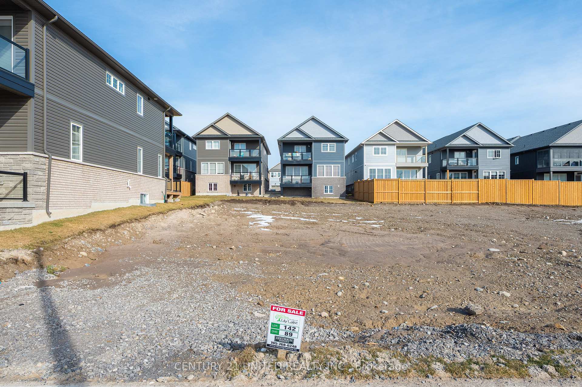 Property Photo:  87 York Drive  ON K9K 0H6 