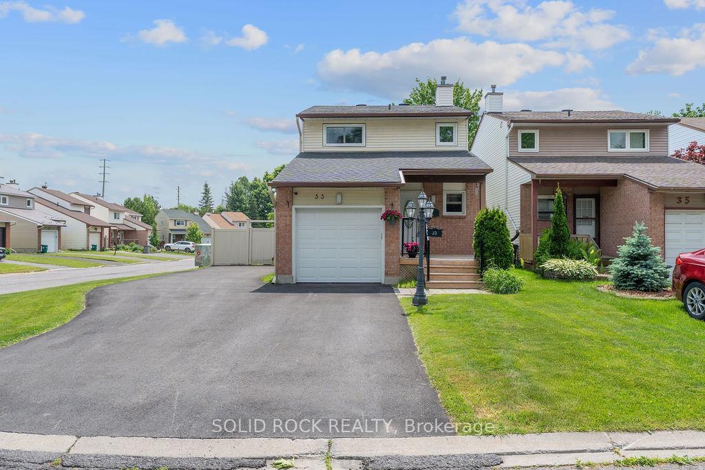 33 Benlark Road  Barrhaven ON K2J 2L5 photo