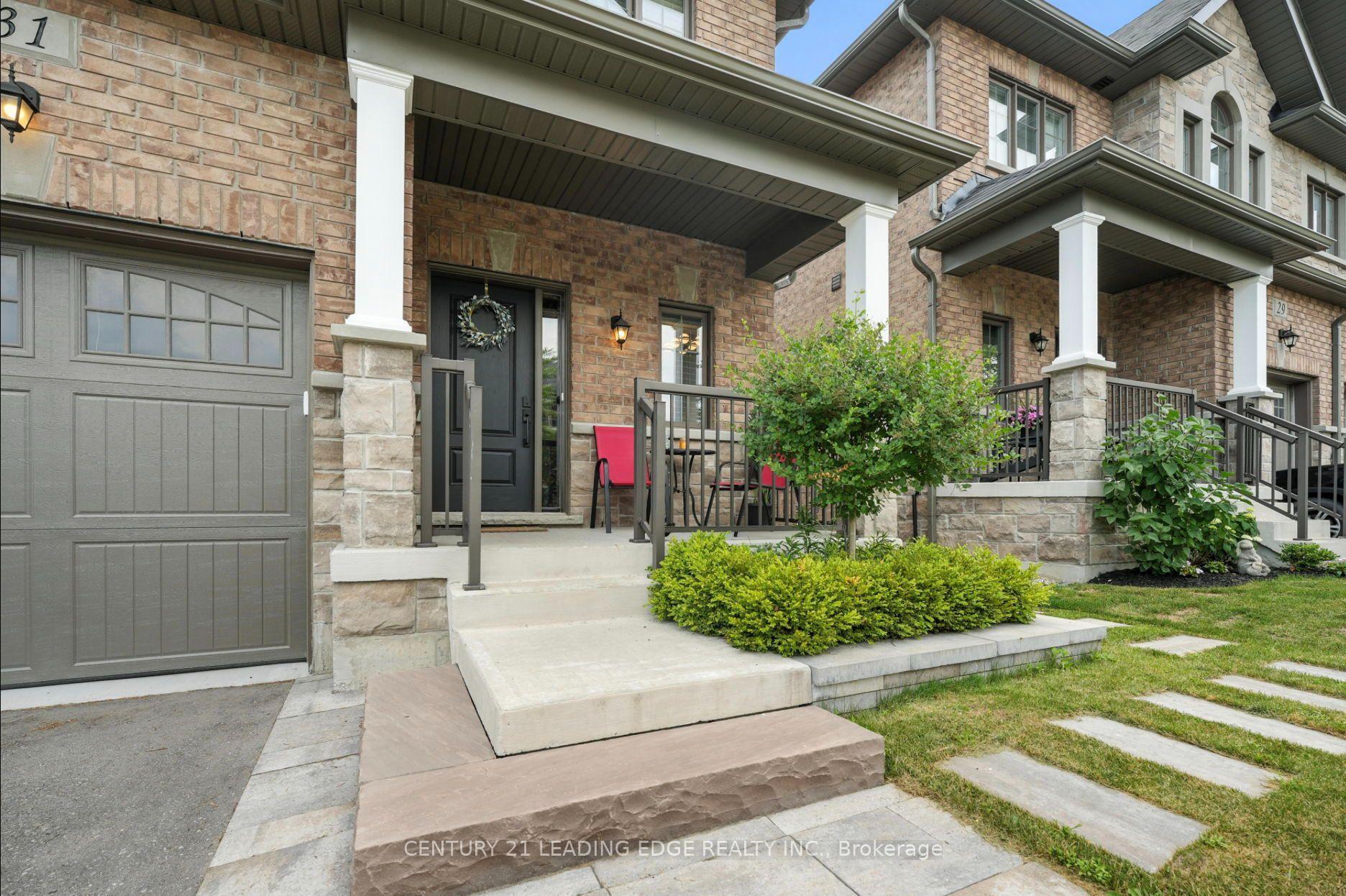 Photo de la propriété: 31 Gord Matthews Way ON L9P 0E9