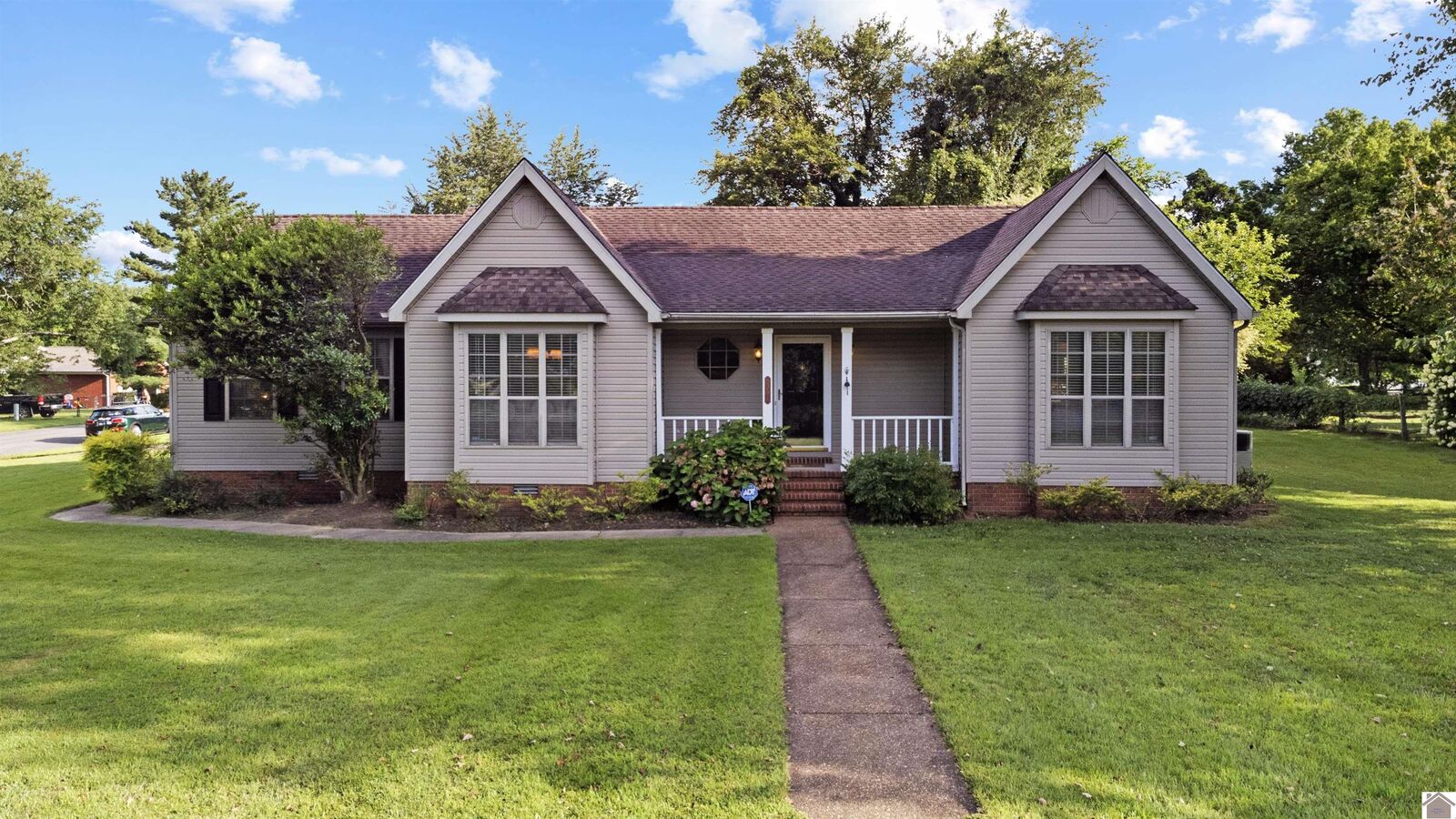 Property Photo:  2201 Creekwood  Drive  KY 42071 
