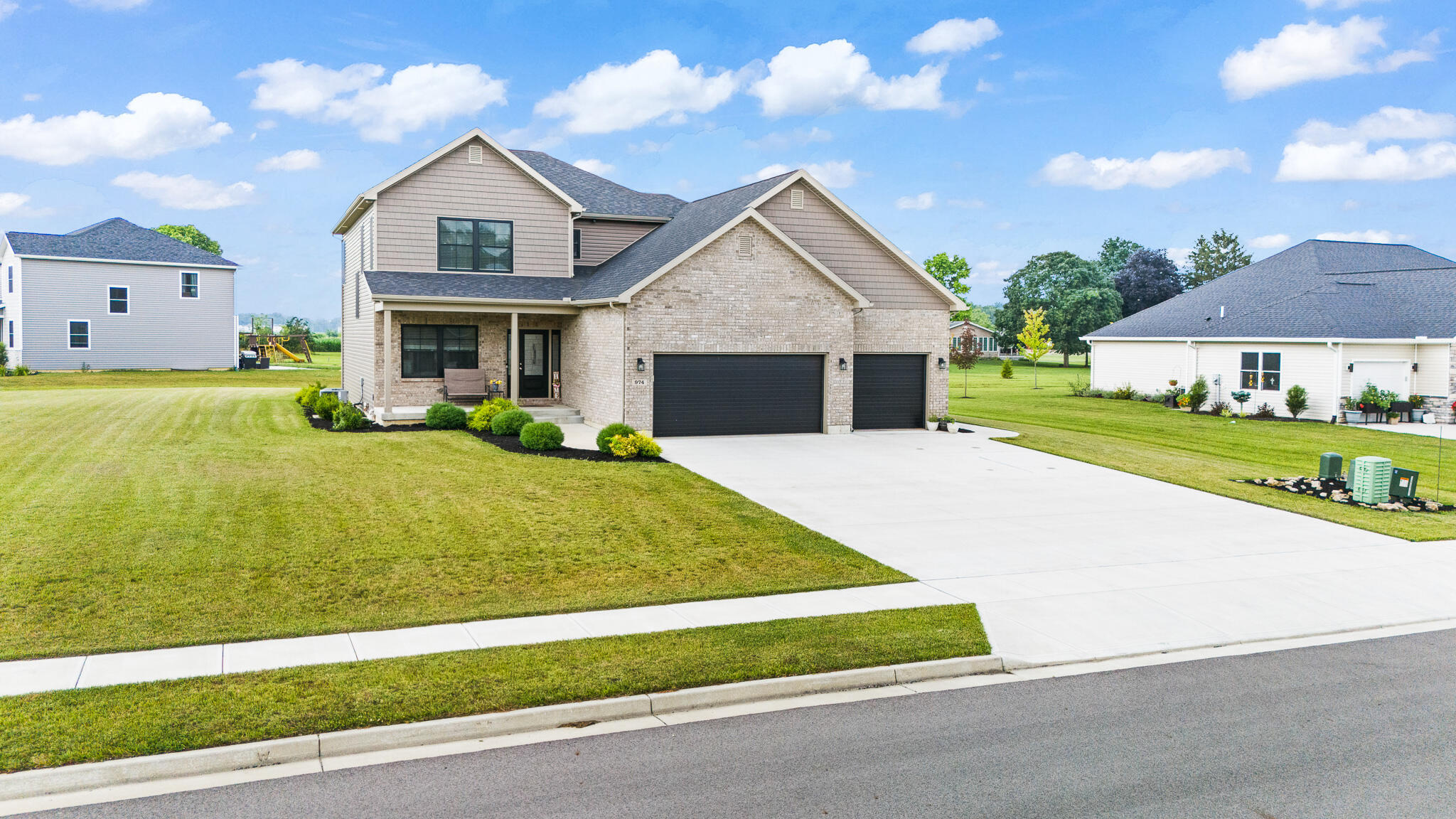 Property Photo:  974 Stony Brook Lane  OH 45373 