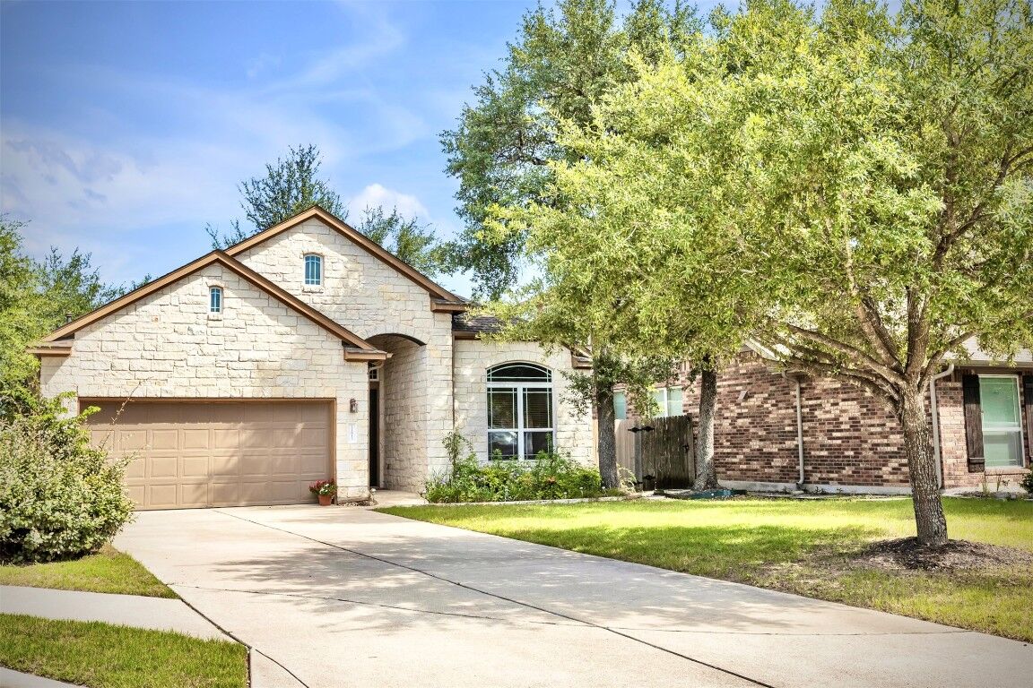 Property Photo:  11813 Rosario Cove  TX 78739 
