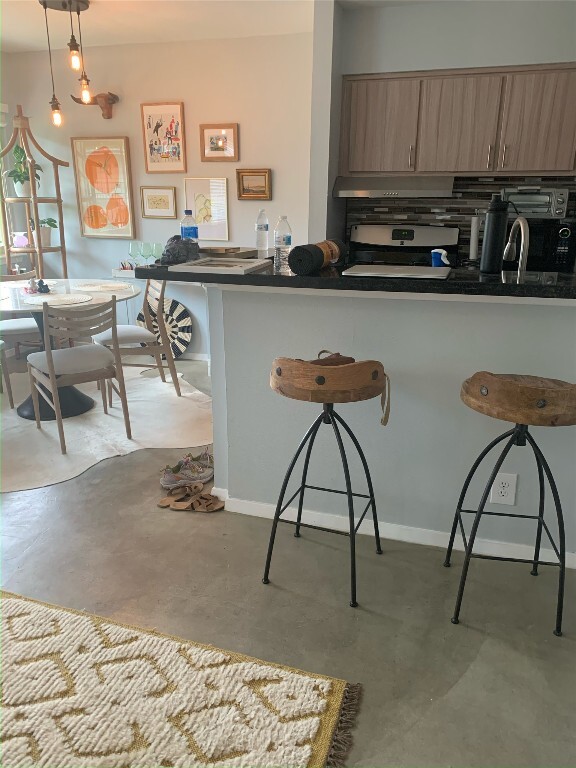 Property Photo: 1202 Newning Avenue 308 TX 78704