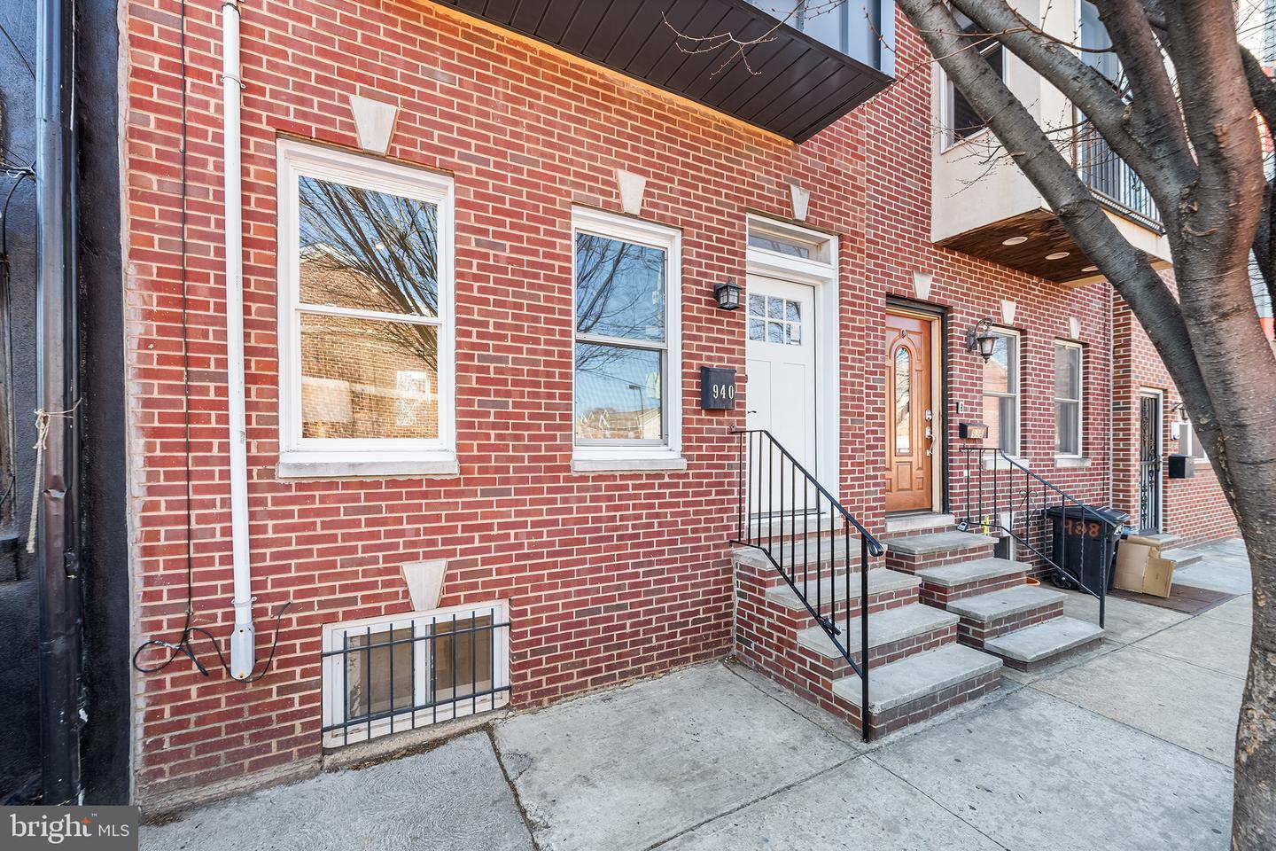 Property Photo:  940 S 5th Street  PA 19147 