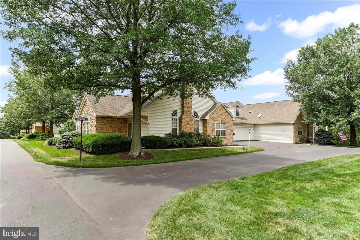 Property Photo: 141 Farrington Lane PA 18964