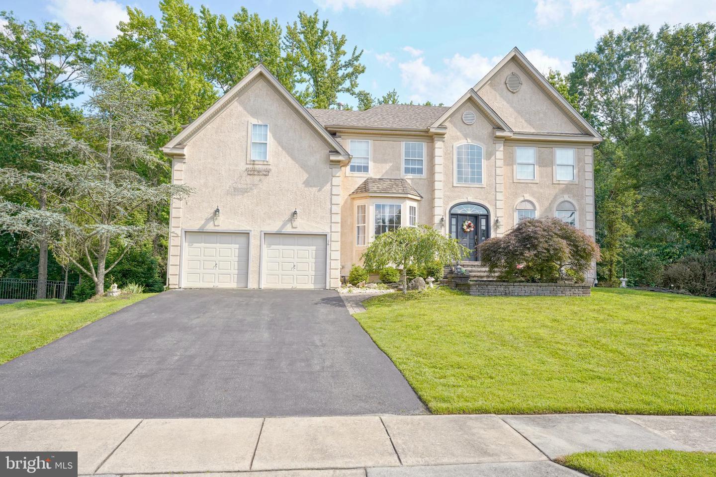 16 Palomino Drive  Marlton NJ 08053 photo