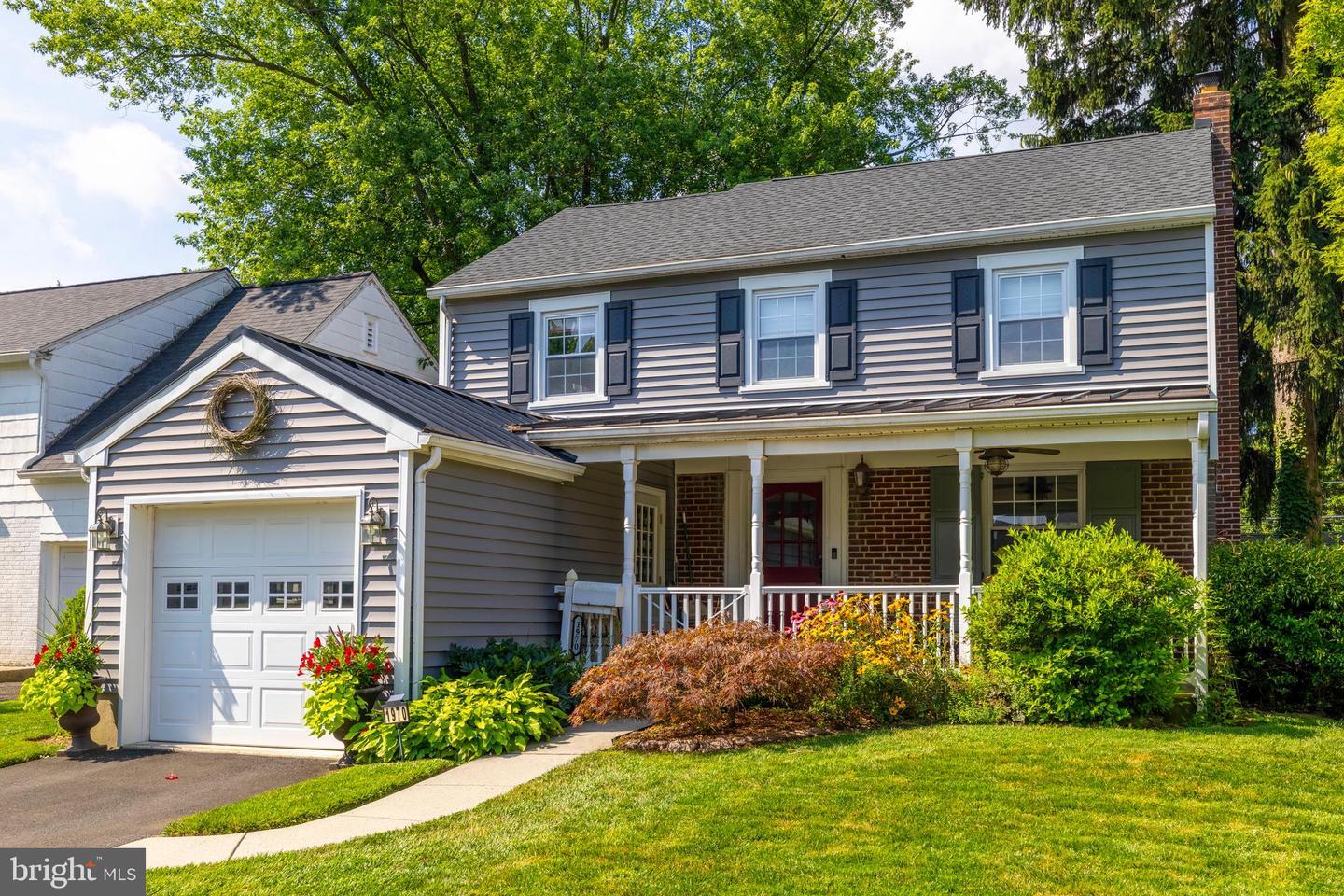 Property Photo:  1970 Maplewood Avenue  PA 19001 