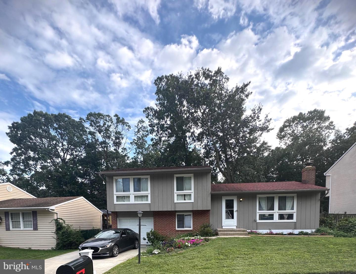 Property Photo: 7940 Covington Avenue MD 21061