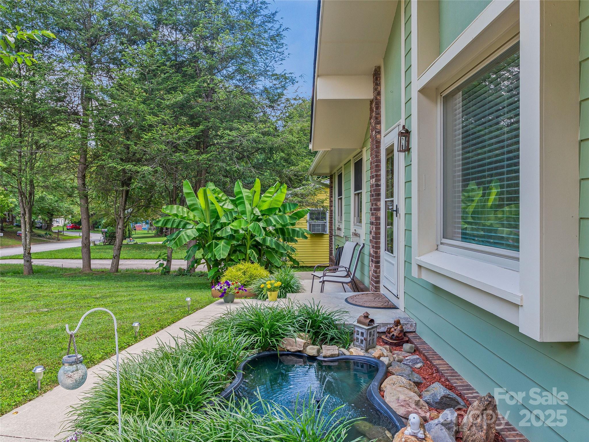 Property Photo:  109 Wicklow Drive  NC 28806 