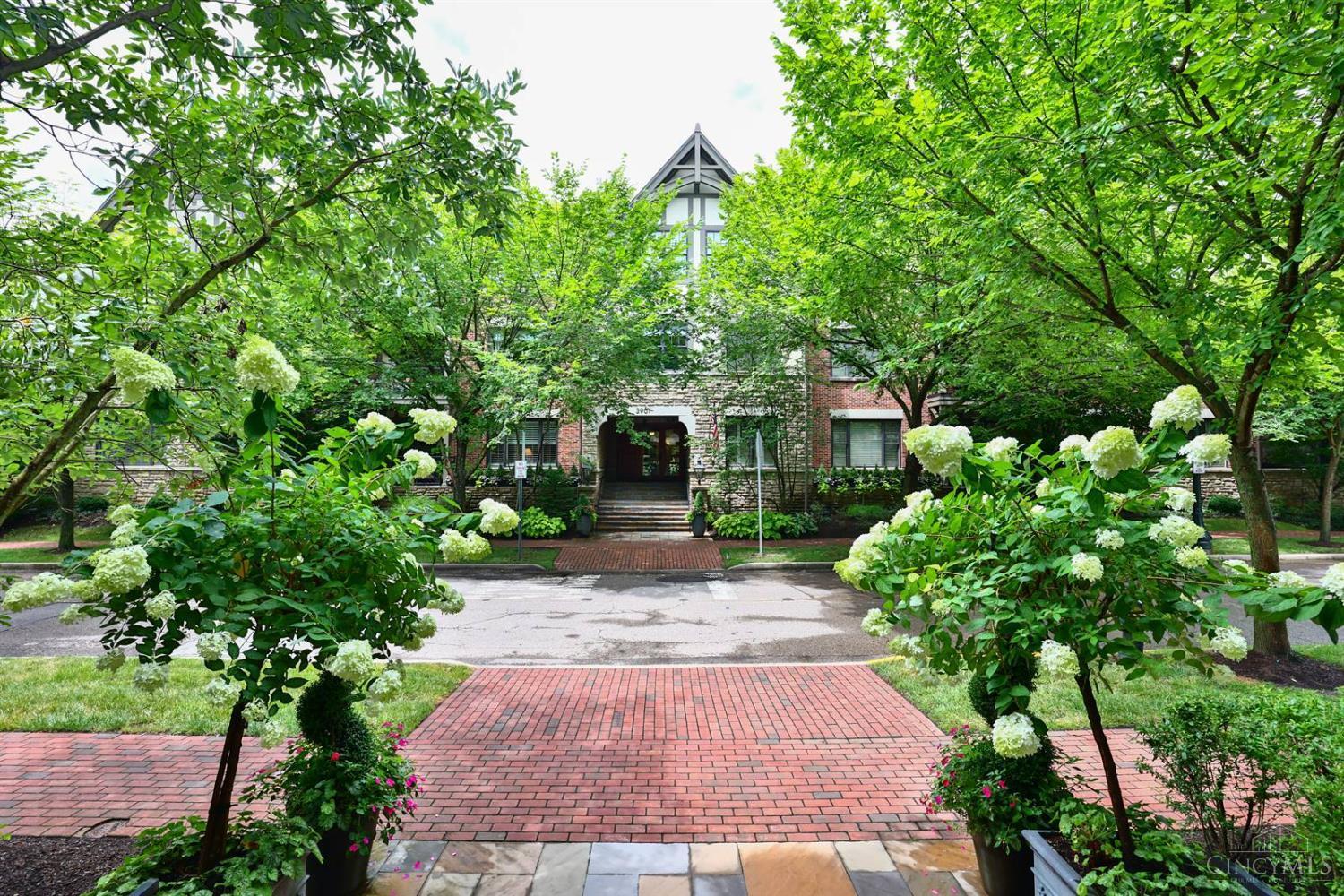 Property Photo: 3901 West Street OH 45227