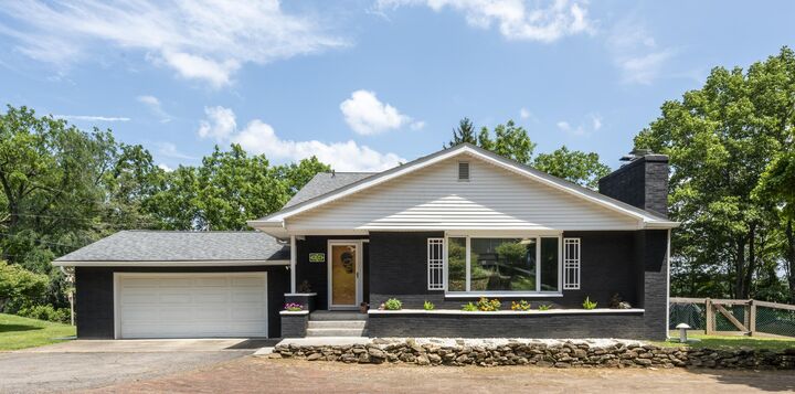 834 Shoreham Drive  Newark OH 43055 photo