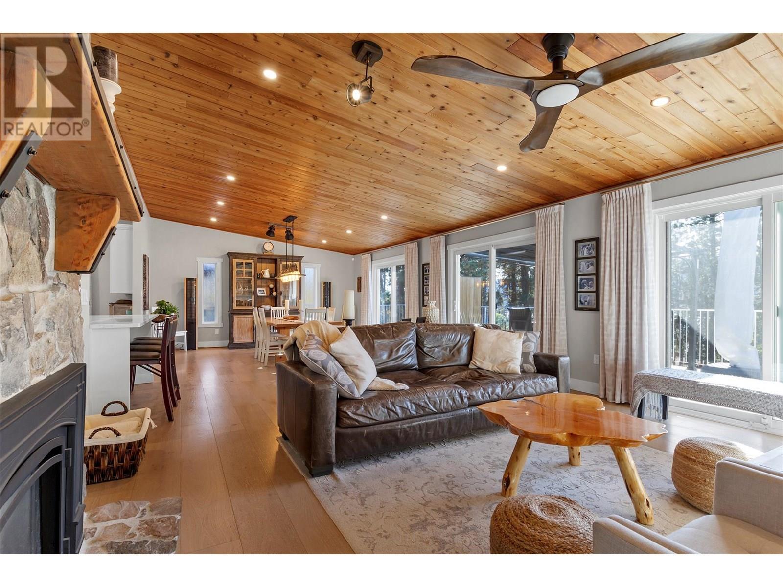 Property Photo:  13824 Moberly Road  BC V4V 1A3 