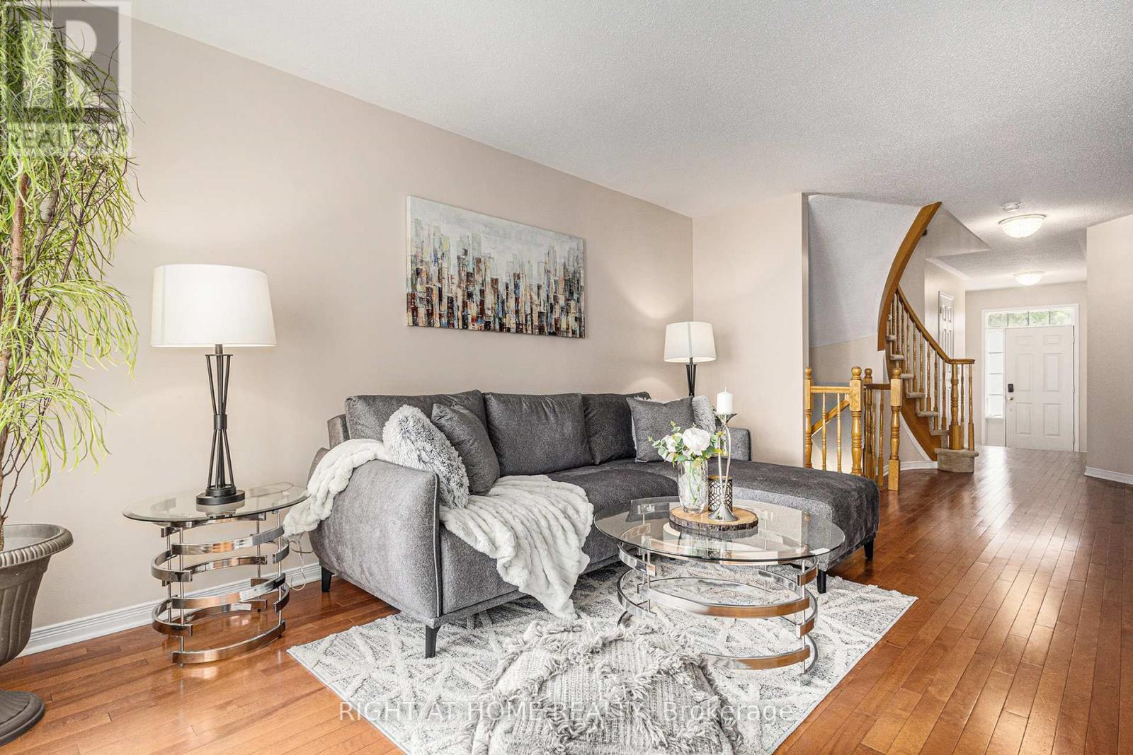 Photo de la propriété:  194 Deercroft Avenue  ON K2J 5J4 