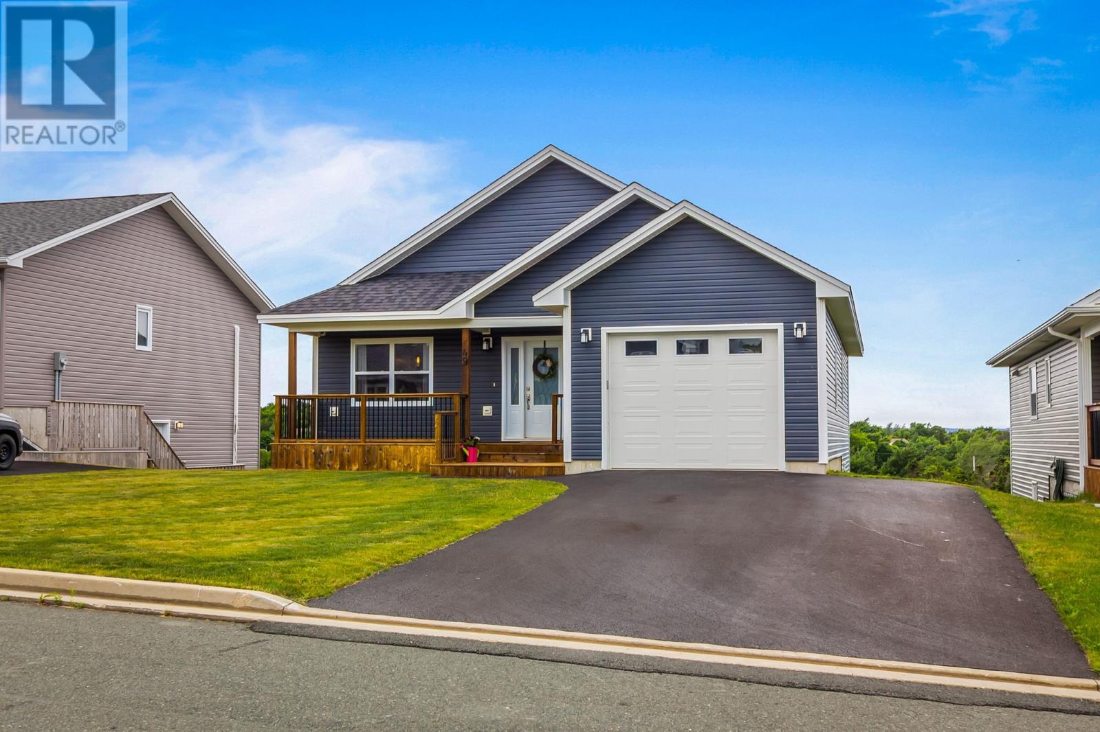 Property Photo: 49 Oaken Drive NL A1X 0B8