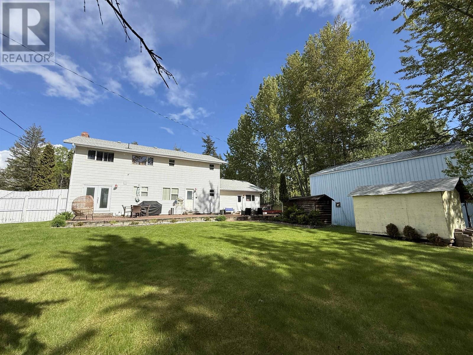 Property Photo: 1012 Rose Road BC V2J 5L1
