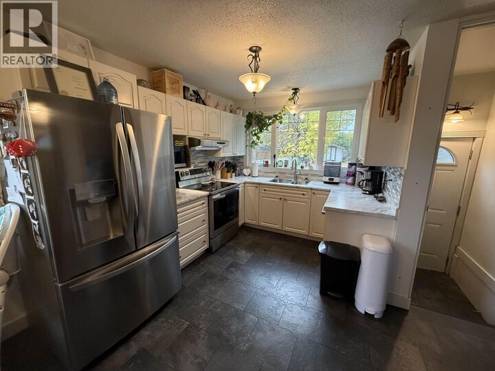 Property Photo:  9527 112 Avenue  BC V1J 2W1