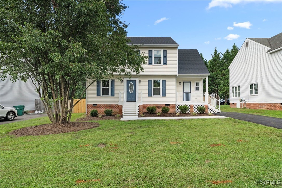 Property Photo: 1004 Brookwood Glen Lane VA 23060