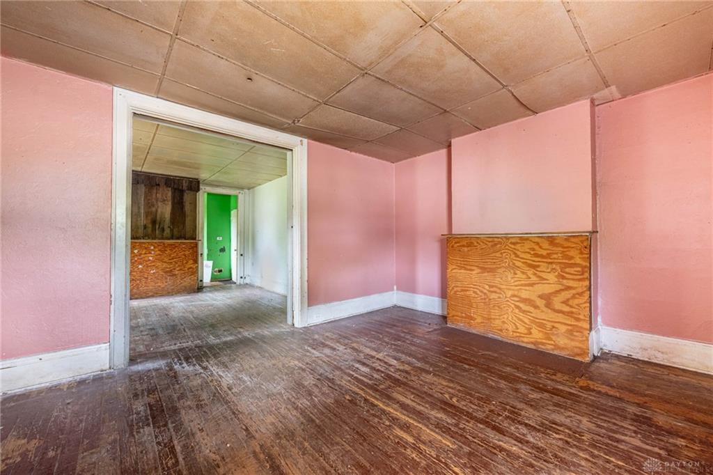 Property Photo: 15-17 S Western OH 45506