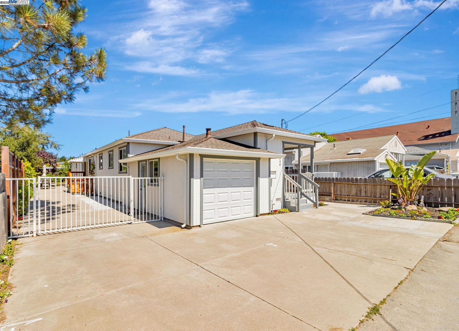 Property Photo:  2940 Somerset Ave  CA 94546 