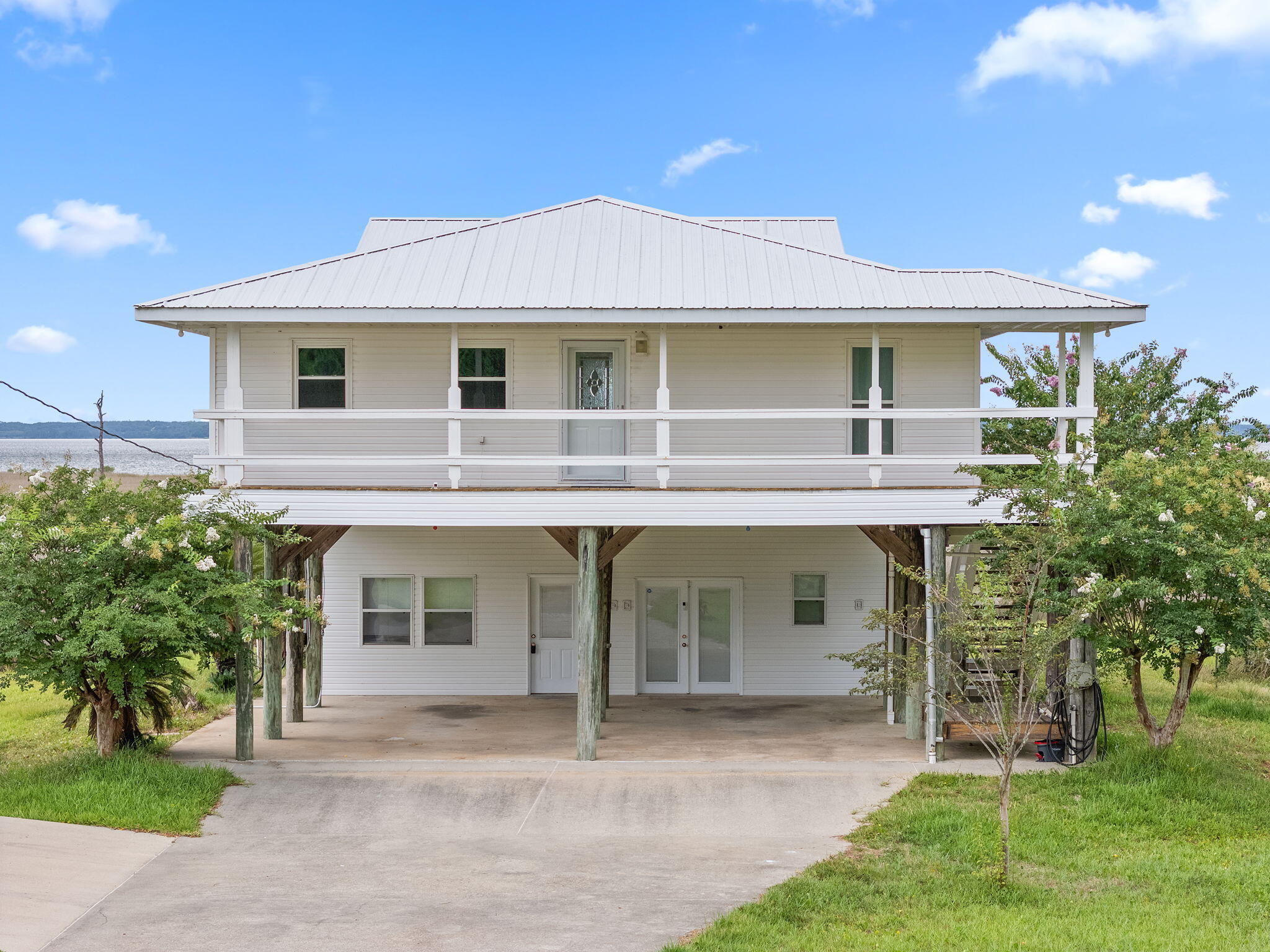 Property Photo: 1357 Pearson Road FL 32583