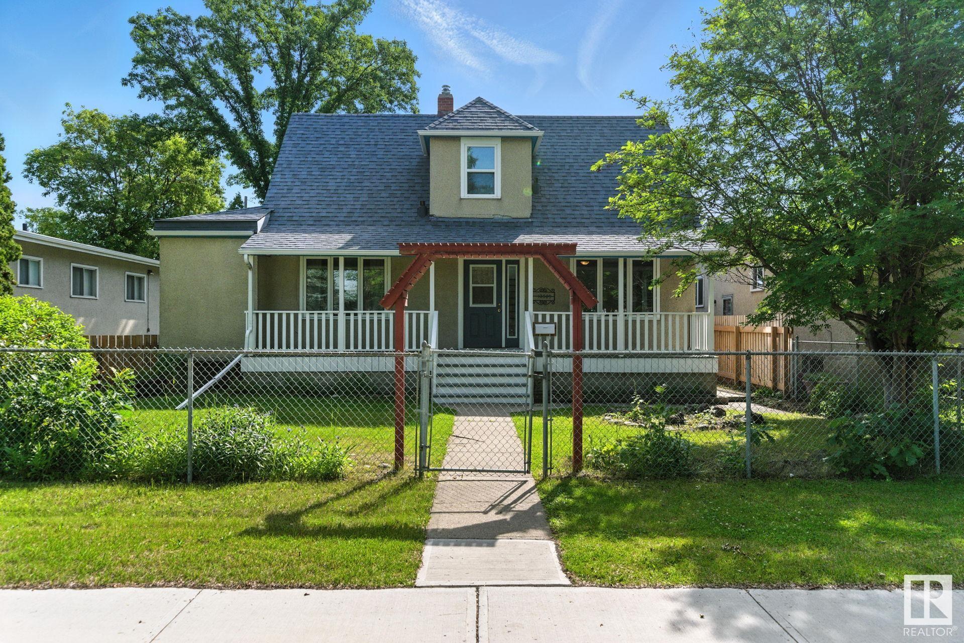 12509 81 Street NW  Edmonton AB T5B 2T8 photo
