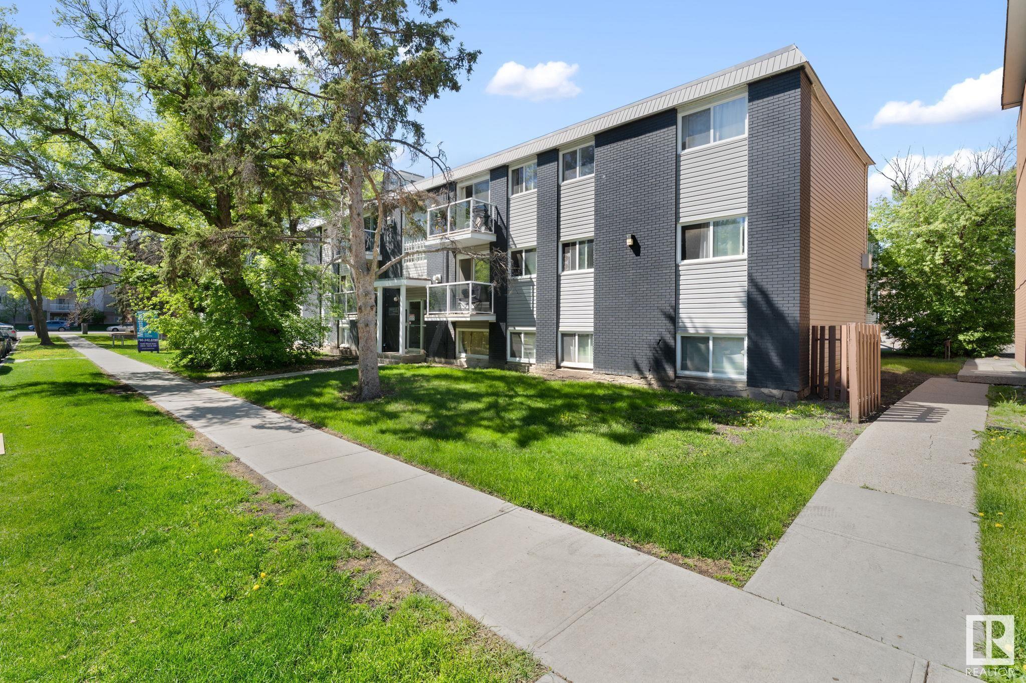 Property Photo:  10620 122 Street NW 9  AB T5N 1M8 