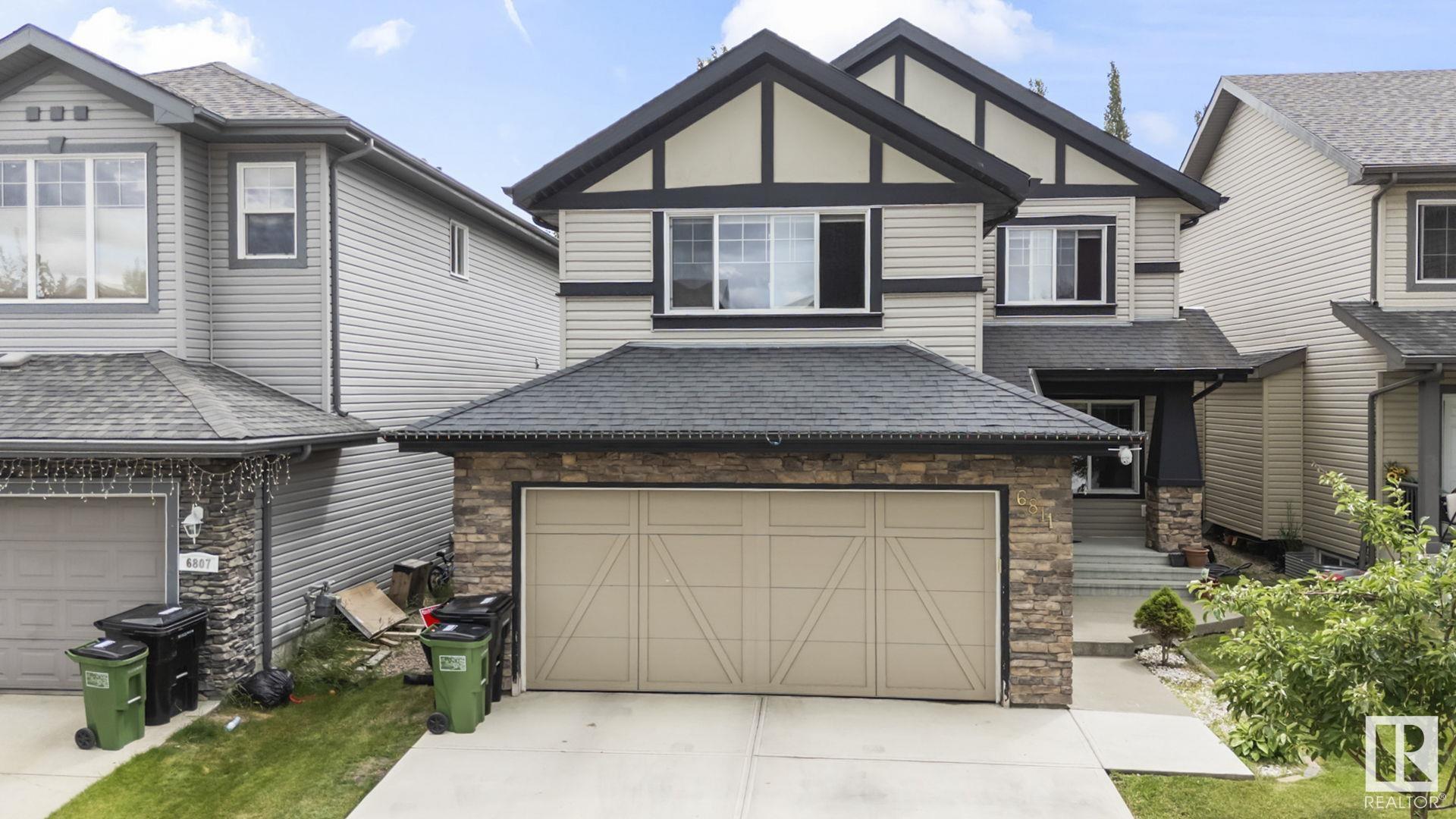 6811 19 Avenue SW  Edmonton AB T6X 0L8 photo
