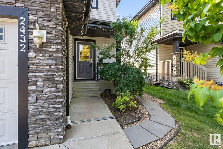 Property Photo: 2432 Casselman Crescent SW AB T6W 0W2