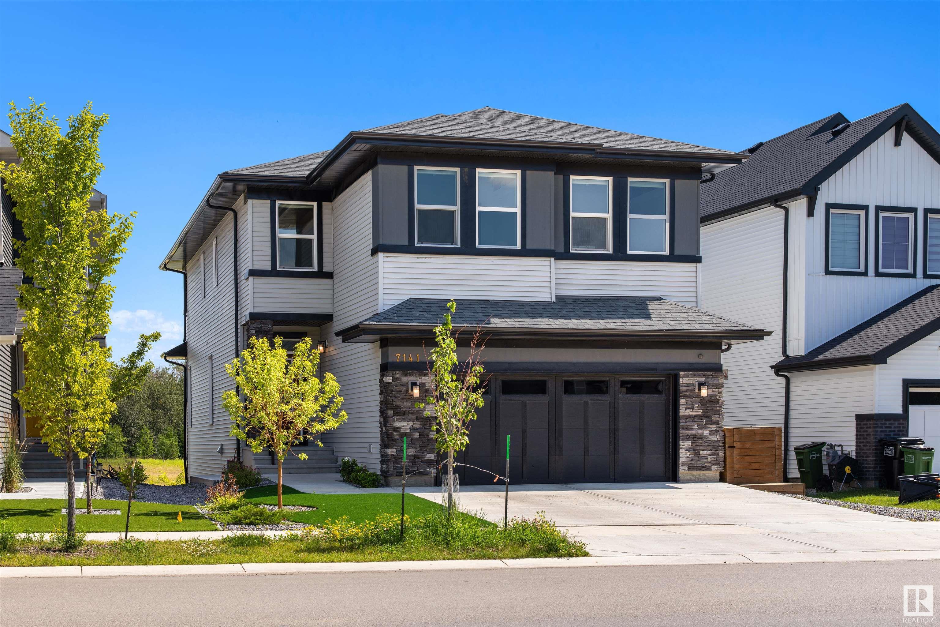 Property Photo:  7141 Edgemont Way NW  AB T6M 1K1 