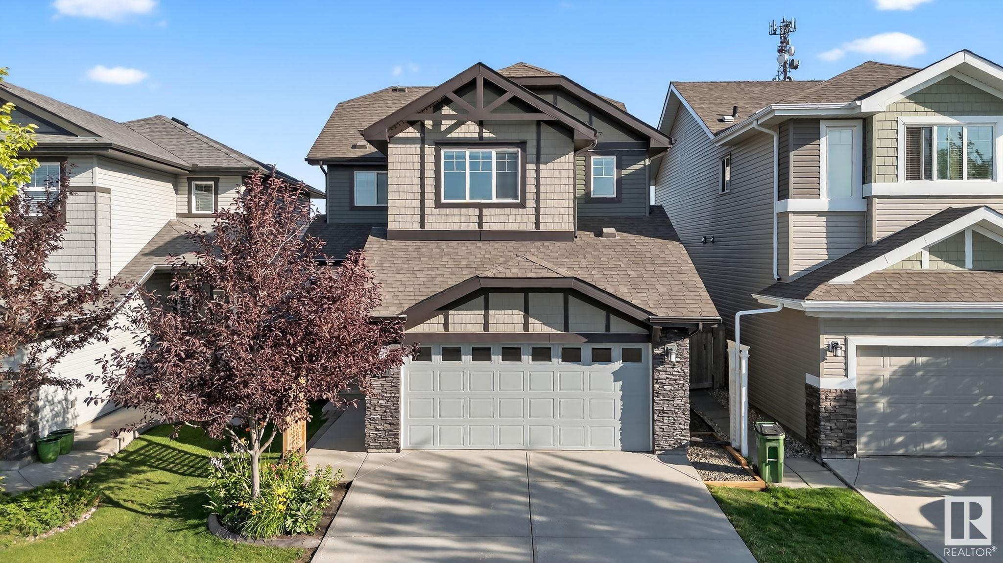 621 Cy Becker Drive NW  Edmonton AB T5L 0Y1 photo