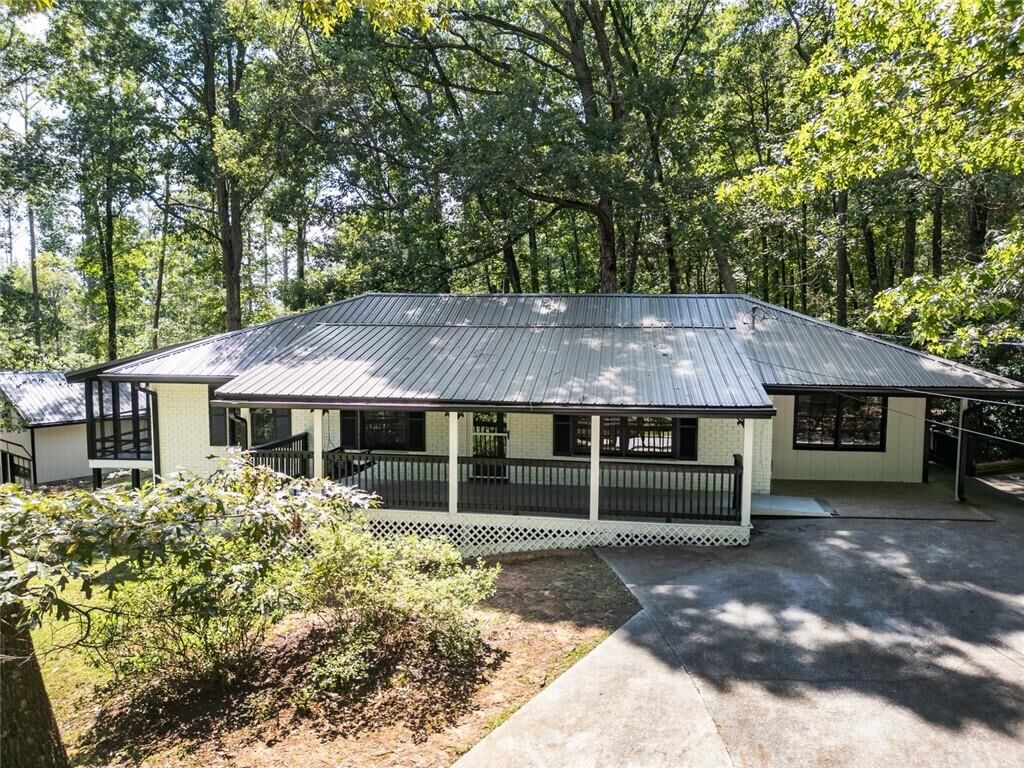 Property Photo: 3058 White Road NE GA 30012