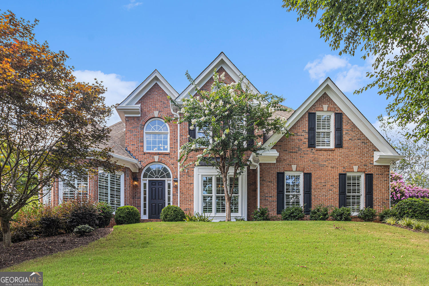 Property Photo: 285 Wilde Green Drive GA 30075