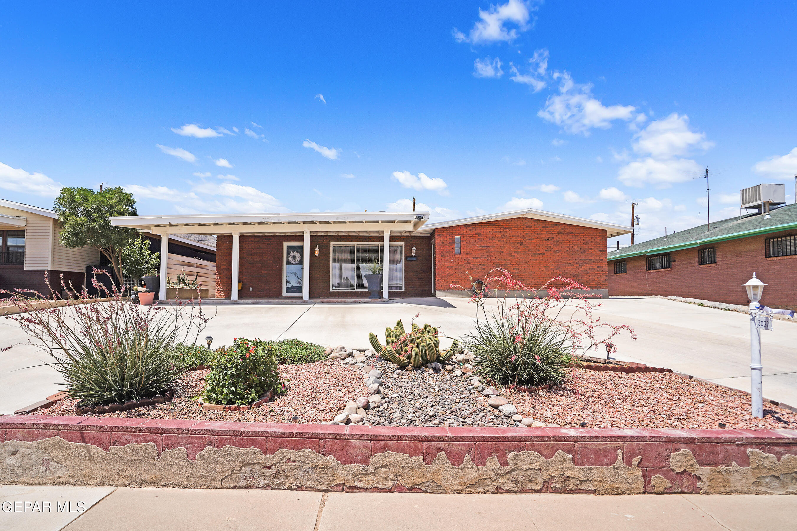 Property Photo:  3037 Monroe Avenue  TX 79930 