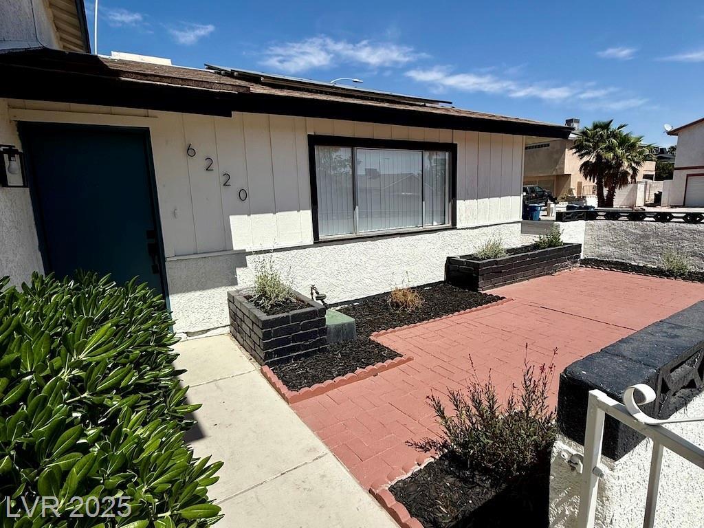 Property Photo:  6220 Carl Avenue  NV 89108 