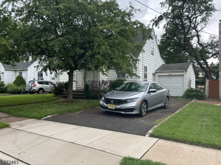 Property Photo:  584 Plymouth Rd  NJ 07205 