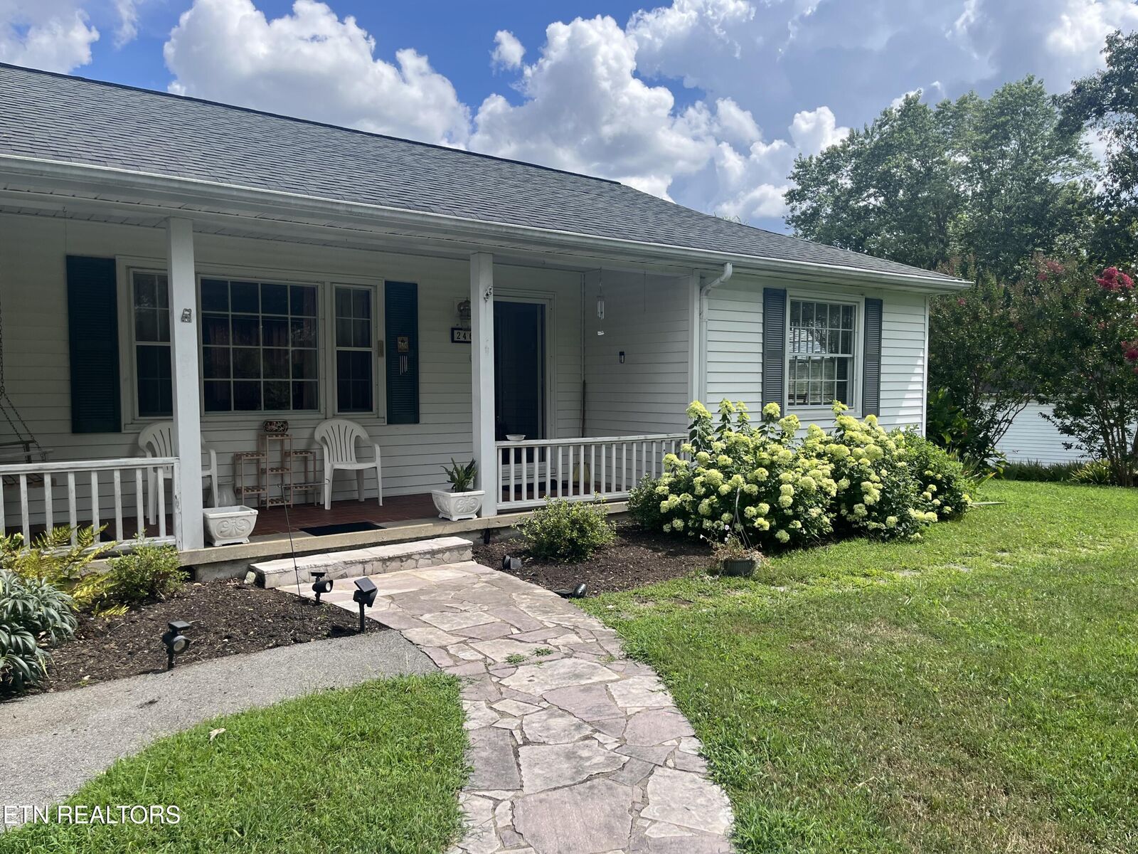 Property Photo: 246 Harding Rd TN 37748