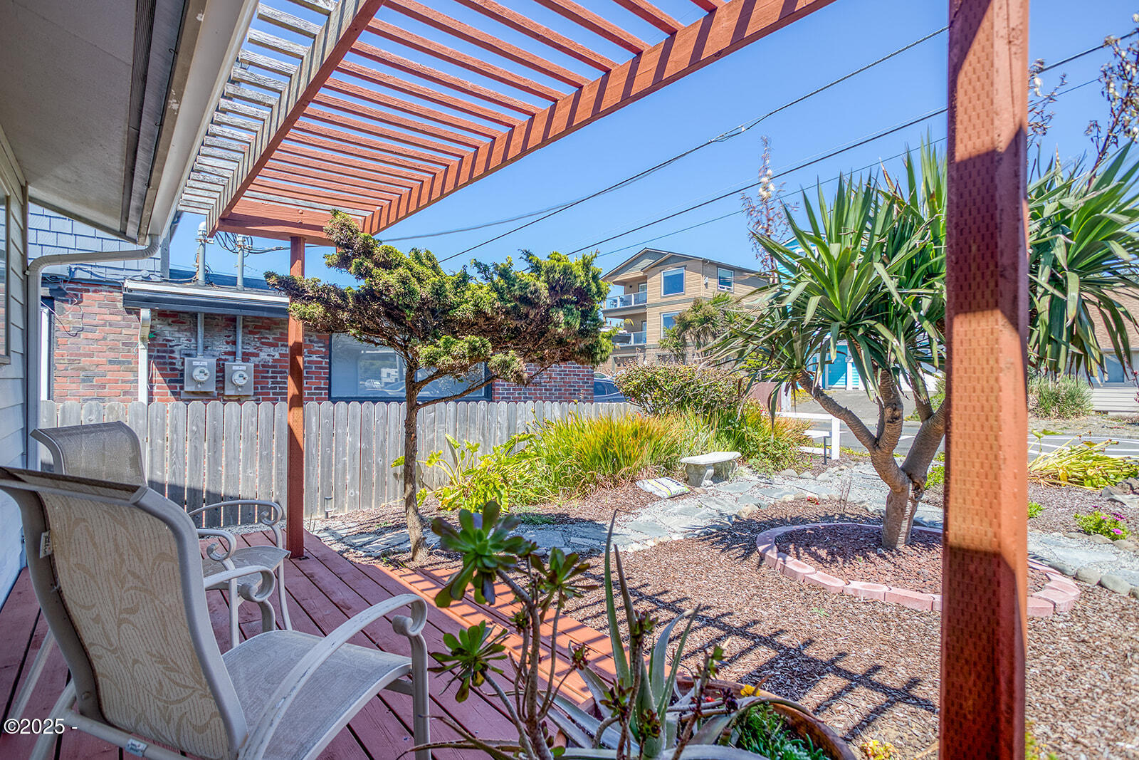 Property Photo:  3845 NW Jetty Avenue  OR 97367 