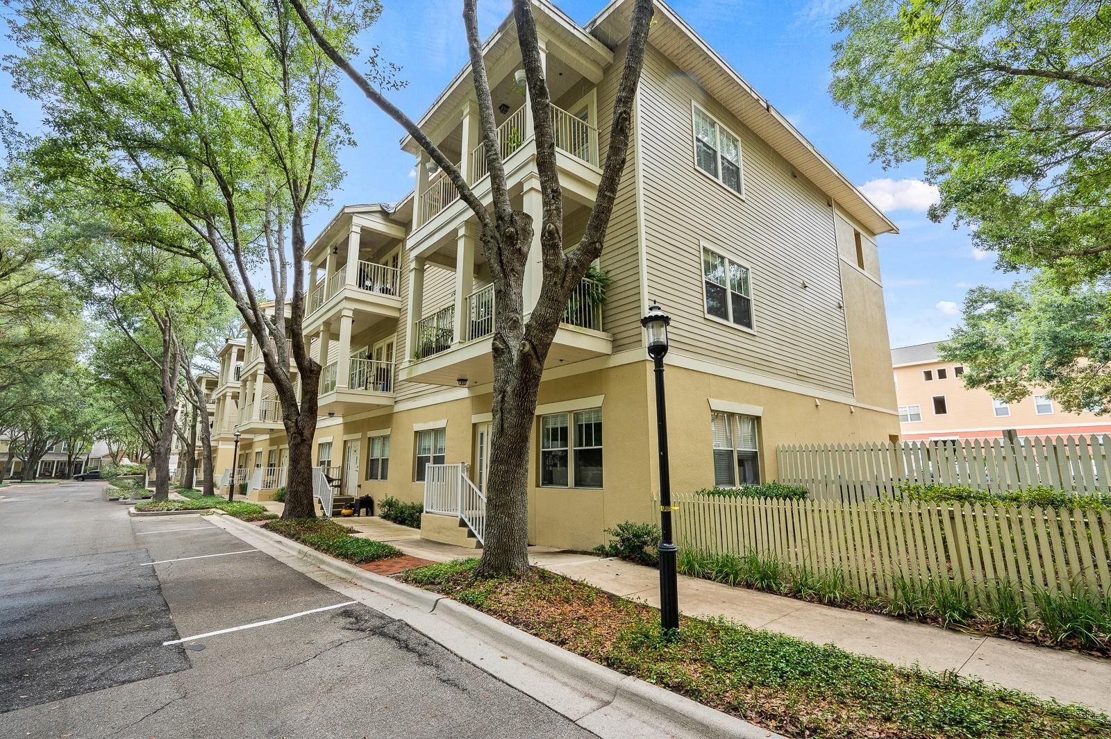 Property Photo: 5133 SW 91st Court G202 FL 32608